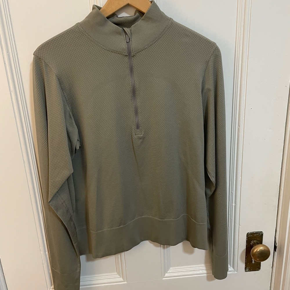 Lululemon Athletica half zip